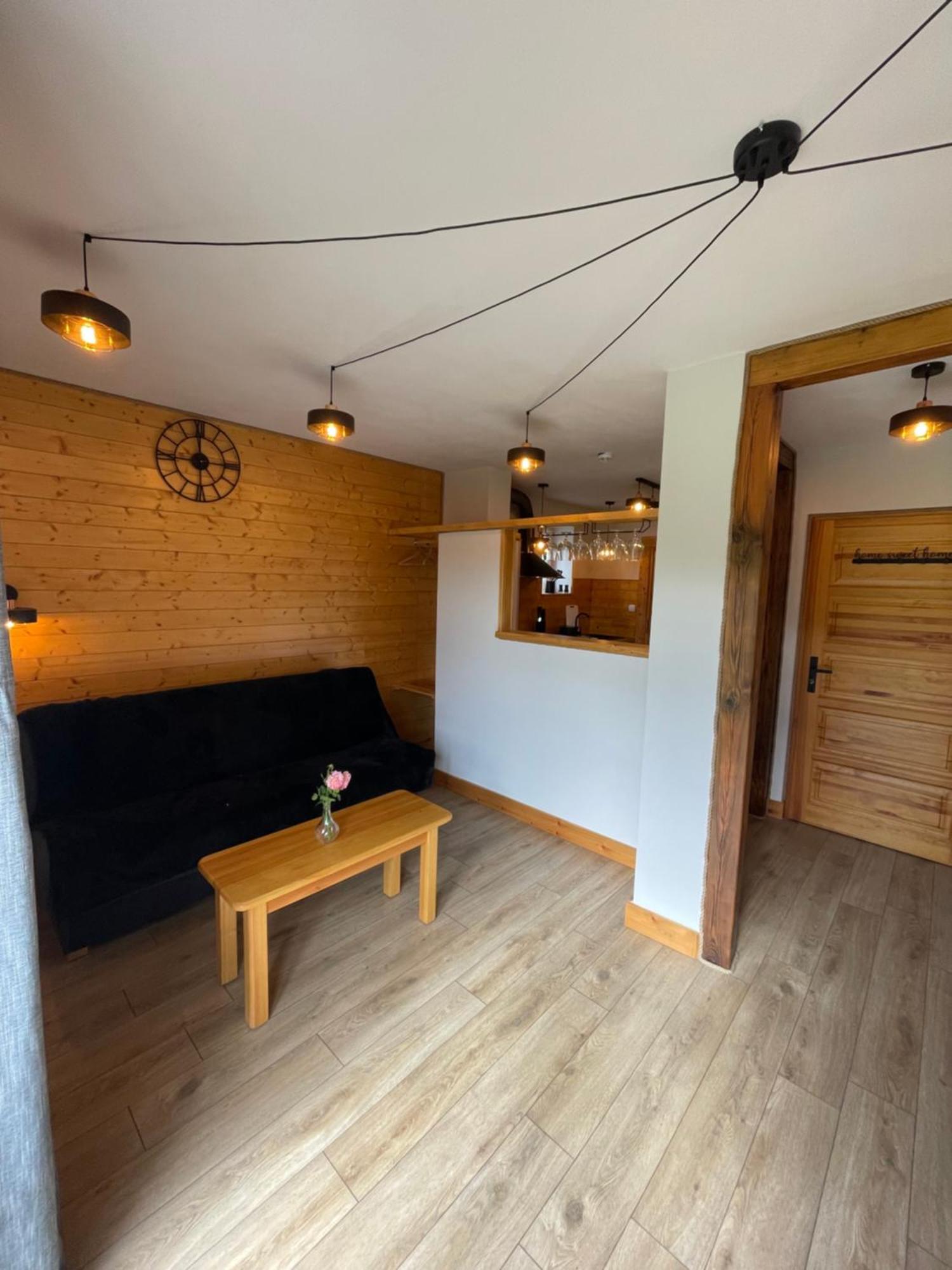 Apartamentwroznowiepl * Roznow